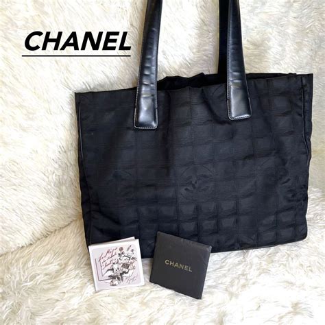 chanel 黒